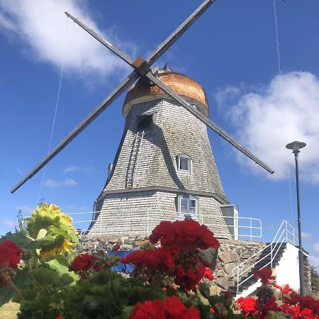 Kvarnen Pensionat Och Restaurang Falkenberg Bagian luar foto